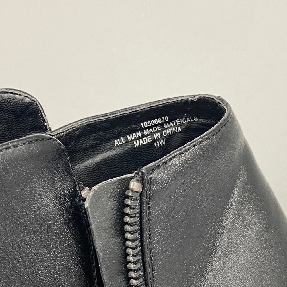 Torrid 11W Black‎ Side Zip Wedge Booties NWT